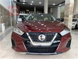 Nissan Maxima